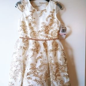 Girls dress off white and gold
